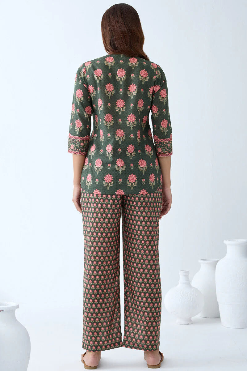 Surplus: Laylah Nazia Loungewear Set