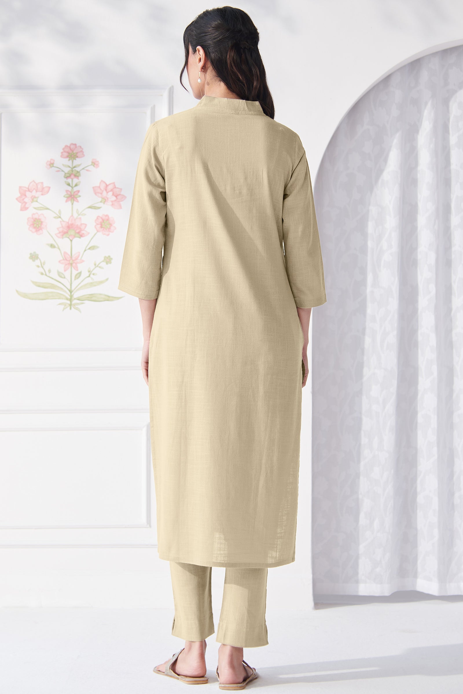 Surplus: Roza Gulbahar Beige Kurta