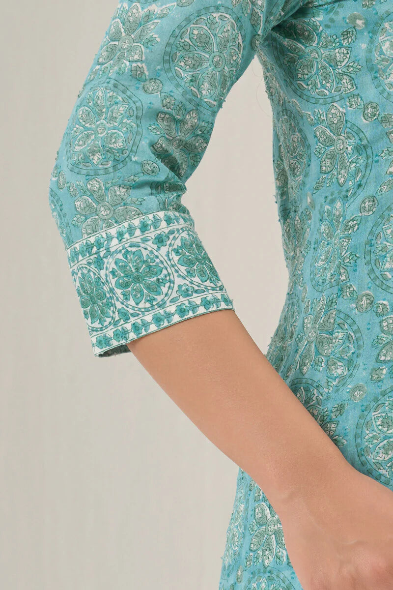 Surplus: Neelofar Shireen Sanganeri Kurta