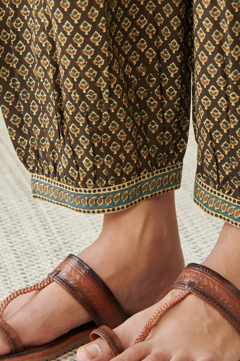 Sehra Fizah Ajrak Izhaar Pants