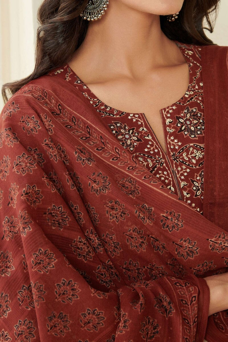 Sehra Maira Ajrak Dupatta