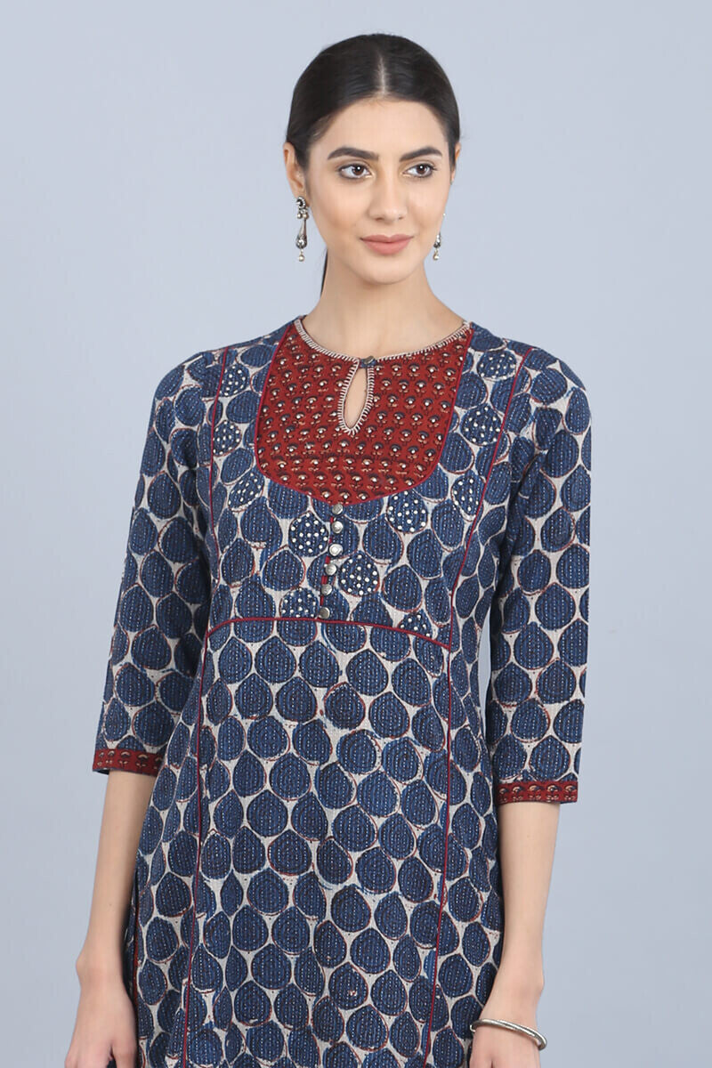 Farah Kantha Kurta