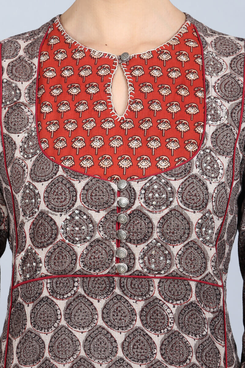 Zahira Kantha Kurta