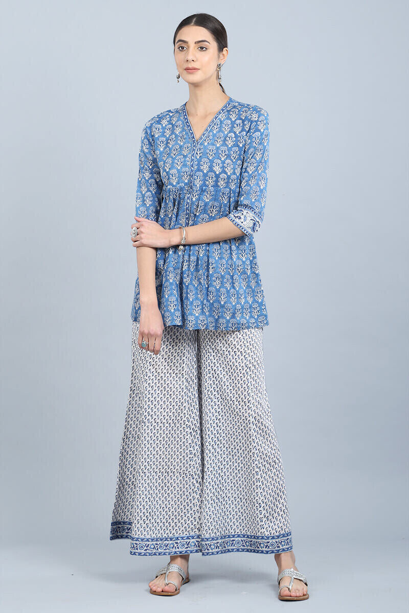 Niloufar Hydri Kurti