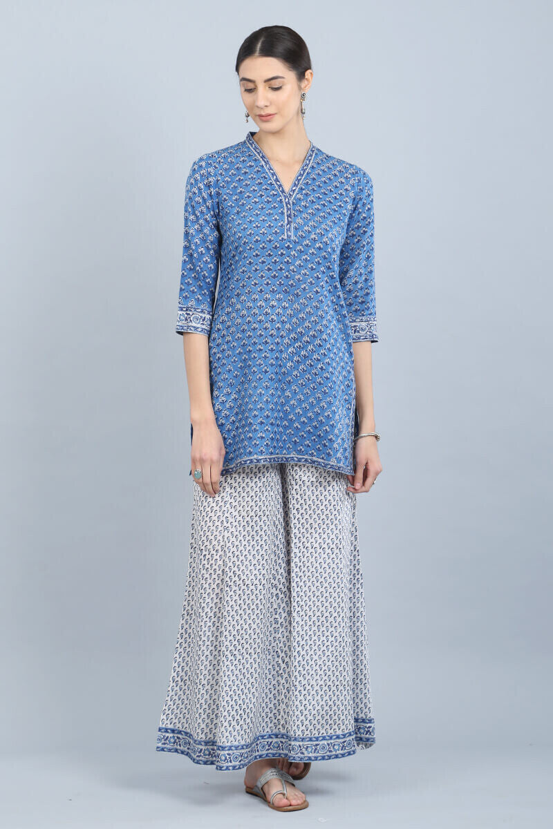 Niloufar Sehar Kurti