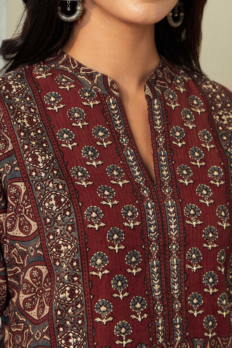 Sehra Heer Ajrak Kurta