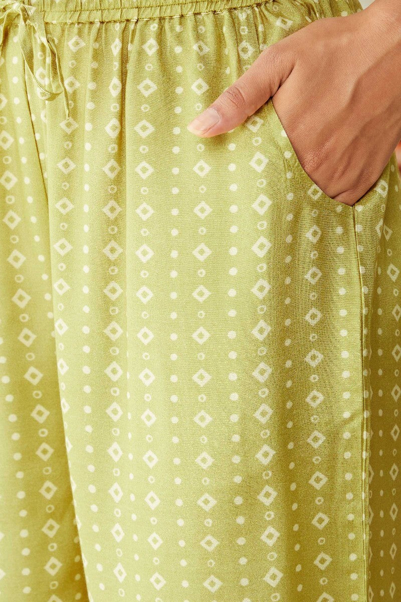 Gauhar Samaira Yellow Farsi
