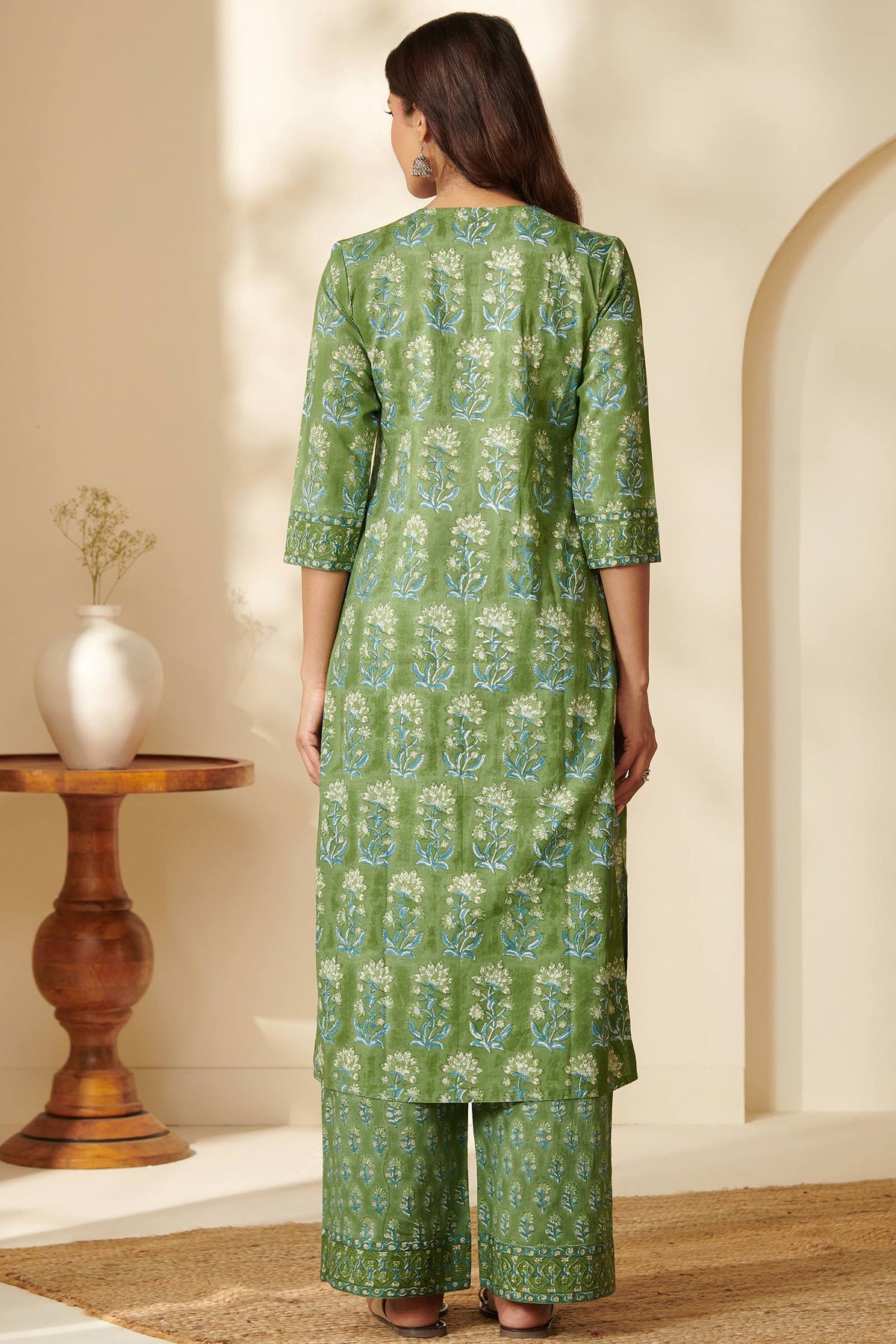 Gulbarg Sumaira Sanganeri Kurta