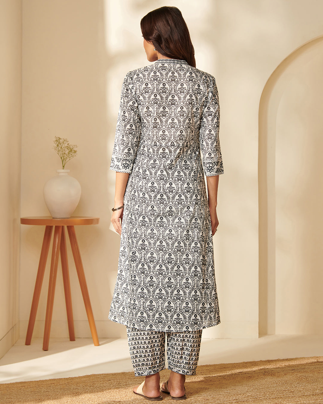Gauhar Fareeha Sanganeri Kurta