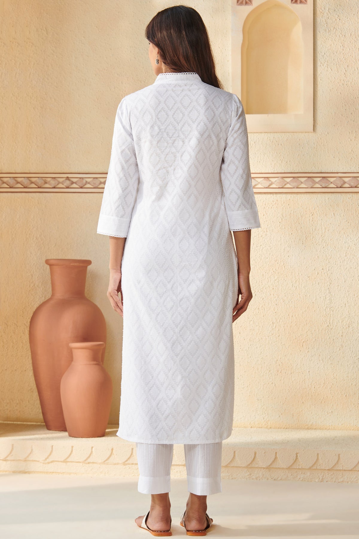 Roza Nargis White Kurta