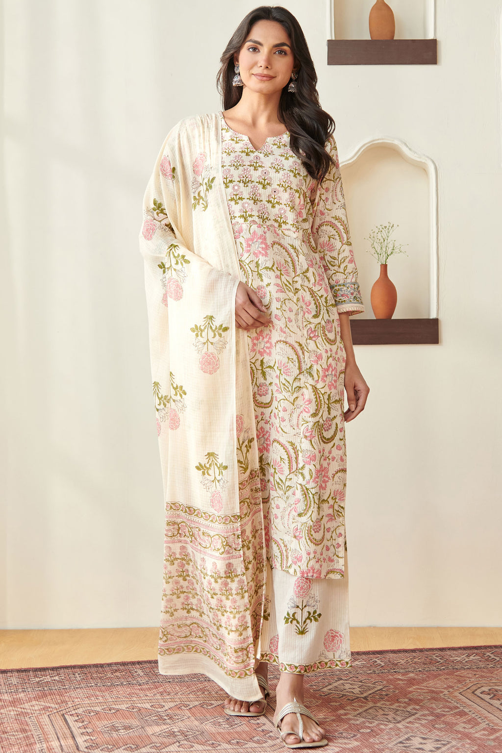 Roz Meher Samaira Kurta