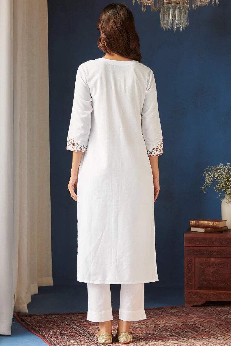 Surplus: Rosheen Tira Kurta