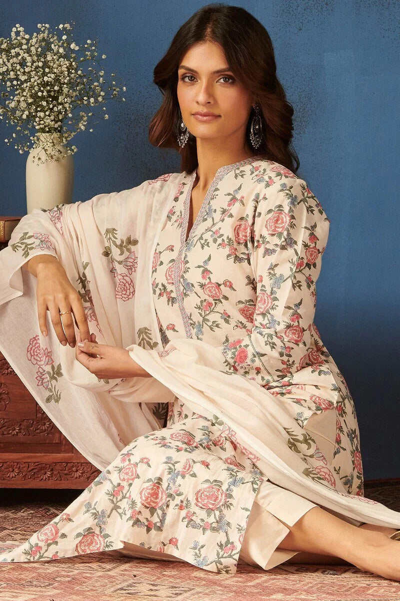 Surplus: Gulbarg Samrina Kurta