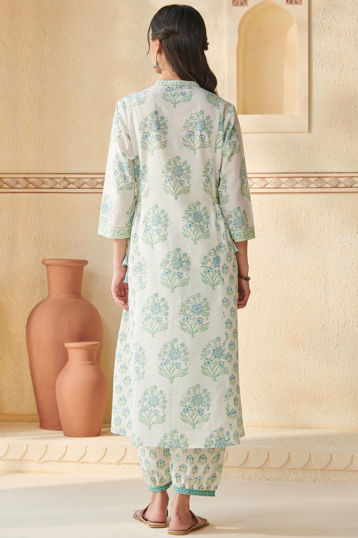 Gulbarg Sahana Sanganeri Kurta