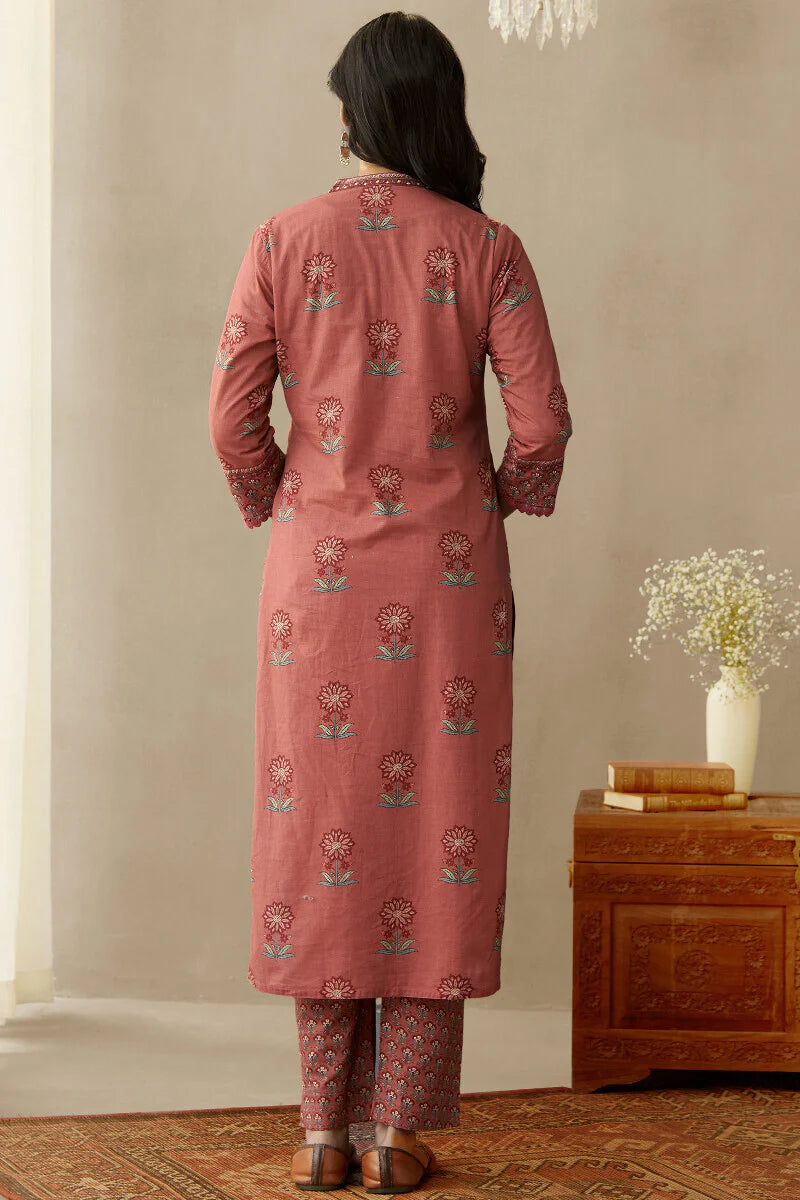 Surplus: Mahnoor Rabia Kurta