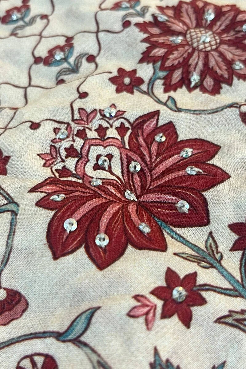 Surplus: Mahnoor Mahi Kurta