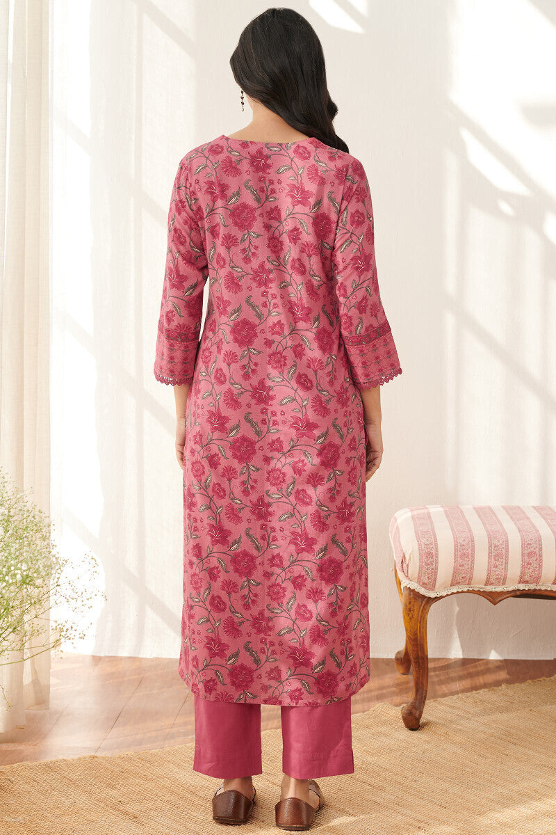 Mahnoor Rehmat Kurta