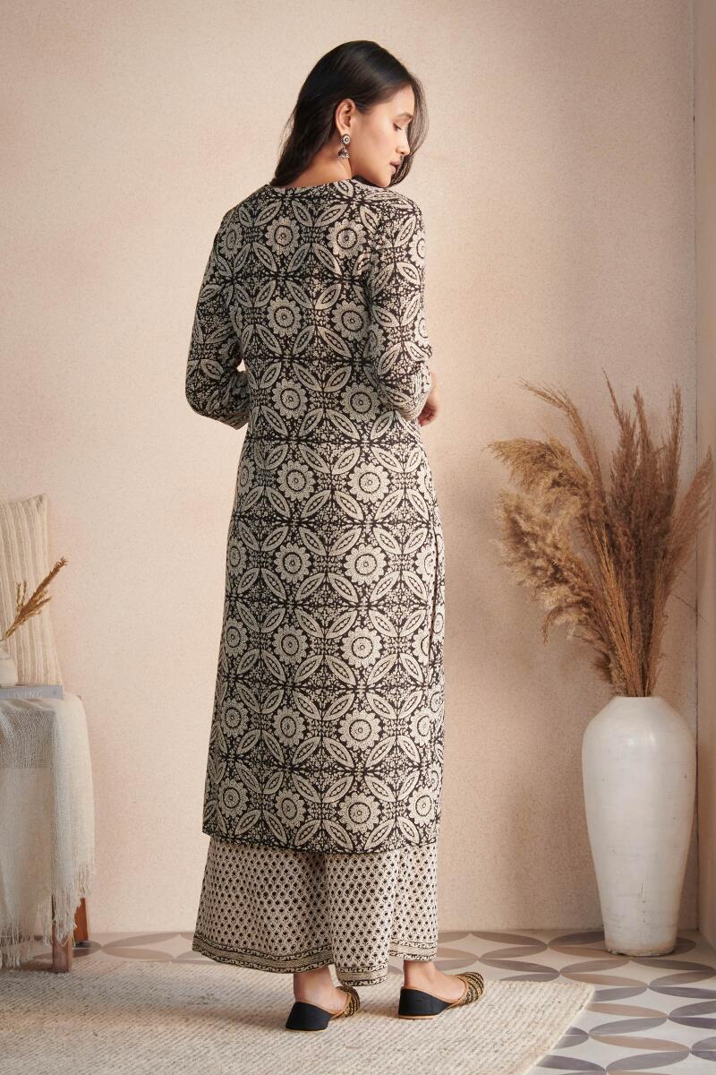 Sehra Sameera Bagru Kurta