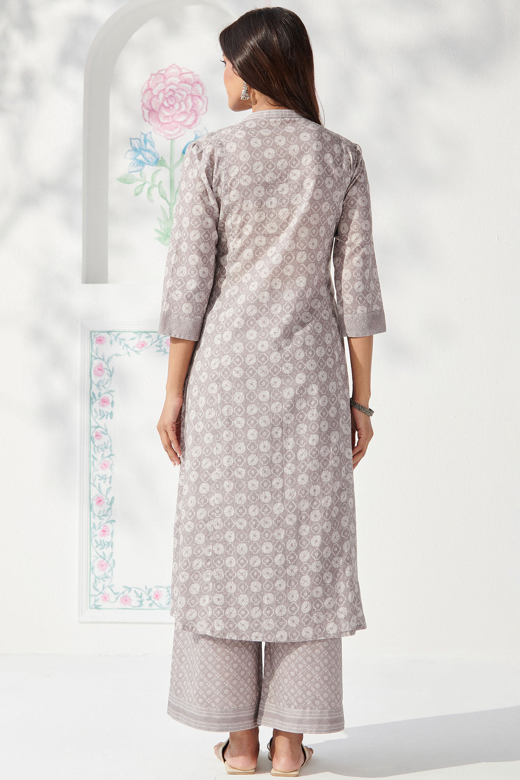 Surplus: Rangrez Armin Kurta