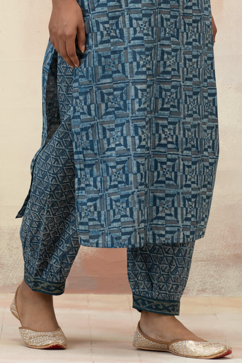 Rehnuma Zara Kurta