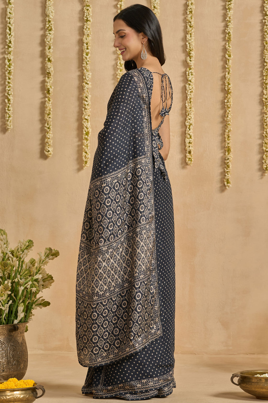 Surplus: Meherzaan Ruksana Saree