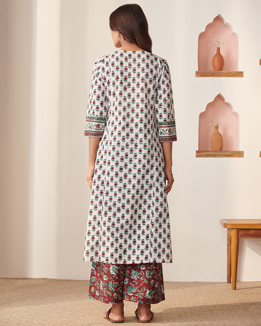 Gauhar Aafiya Sanganeri Kurta