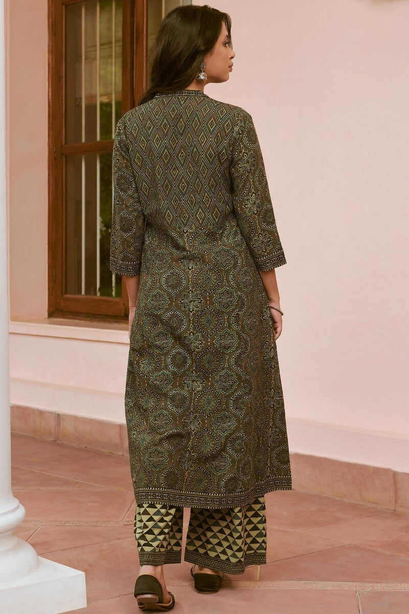 Mahroush Jia Ajrak Kurta