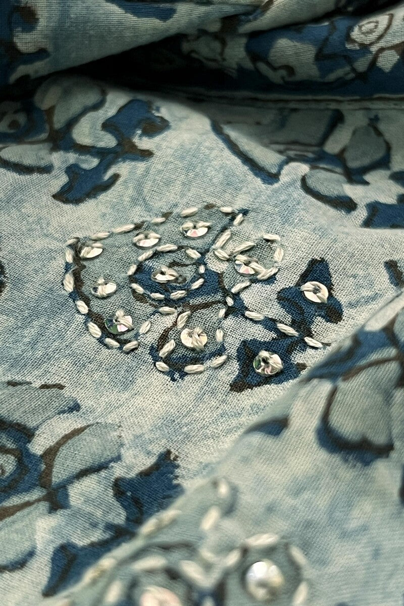 Sehra Sarah Akola Kurta