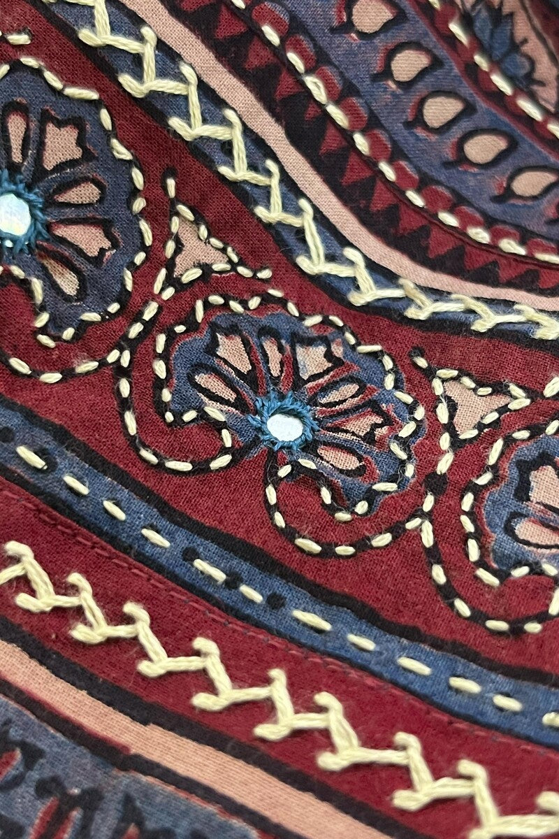 Sehra Nizam Ajrak Kurta
