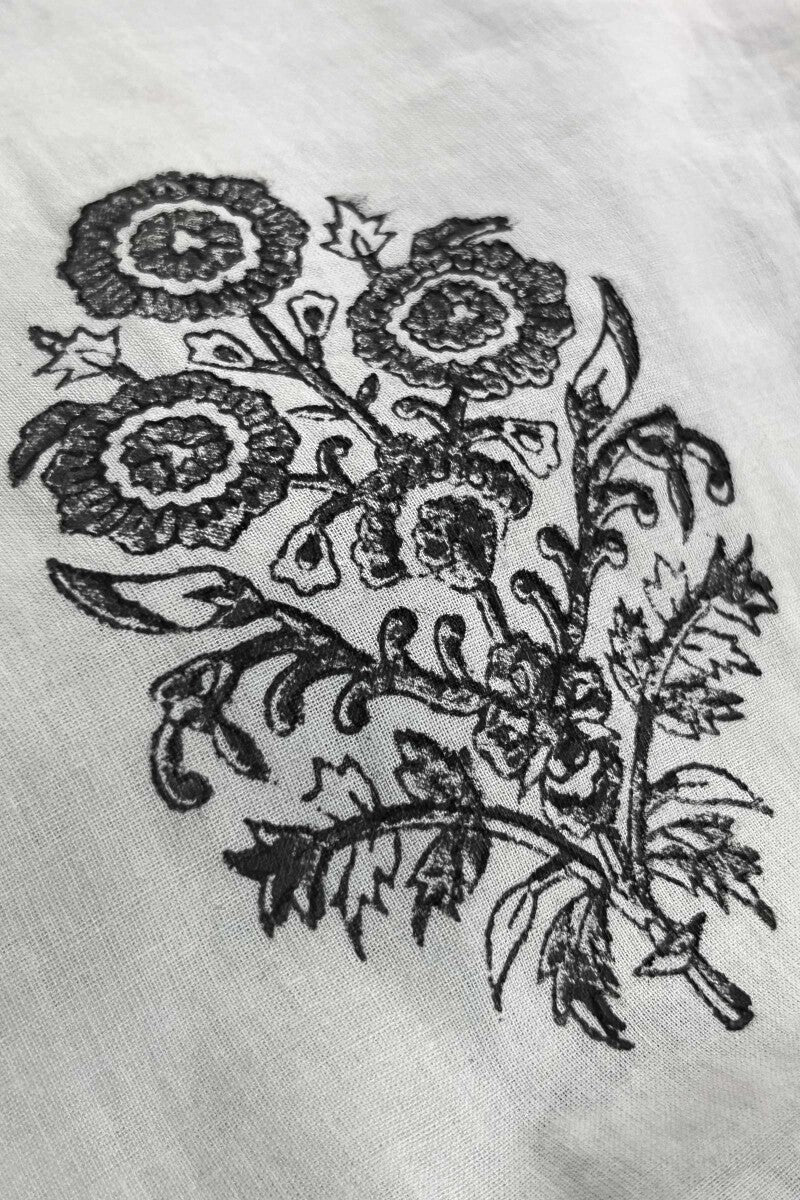 Mumtaz Saira Sanganeri Kurta