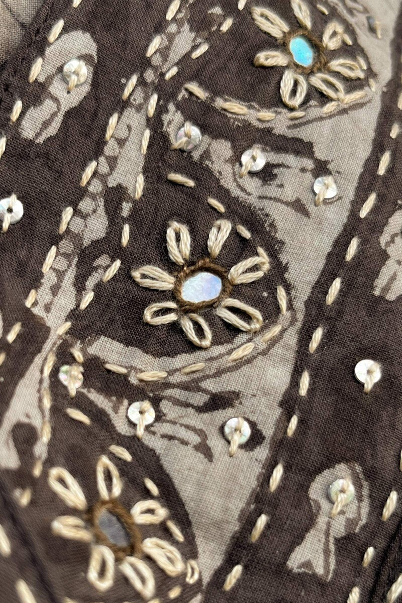 Sehra Rumani Akola Kurta