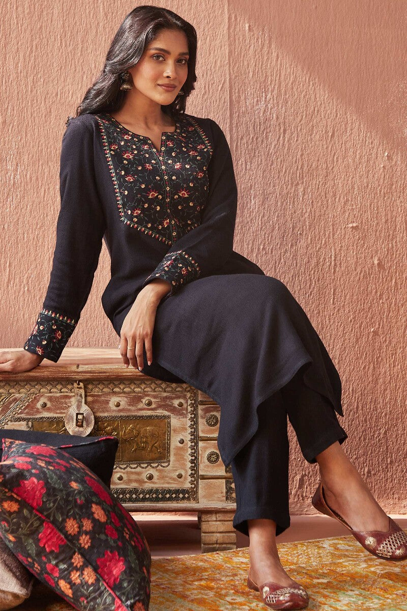 Naadirah Samreen Faux Wool Kurta