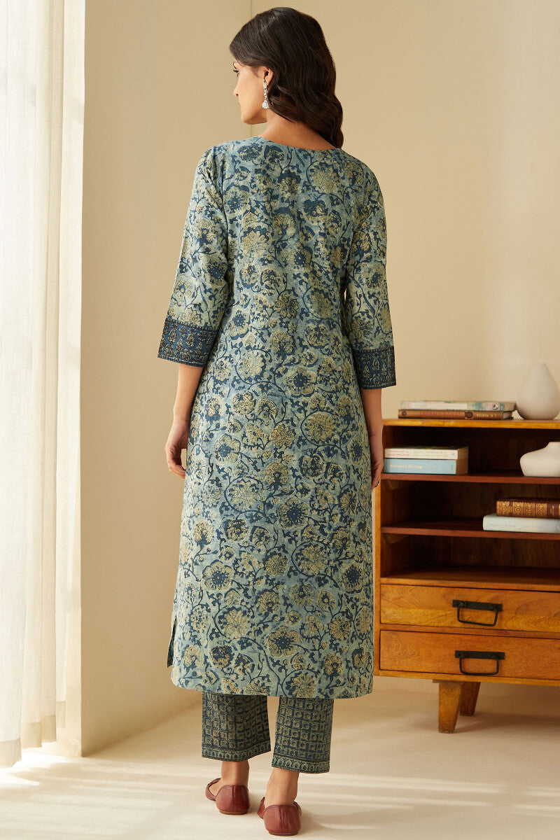 Sehra Zohra Akola Kurta