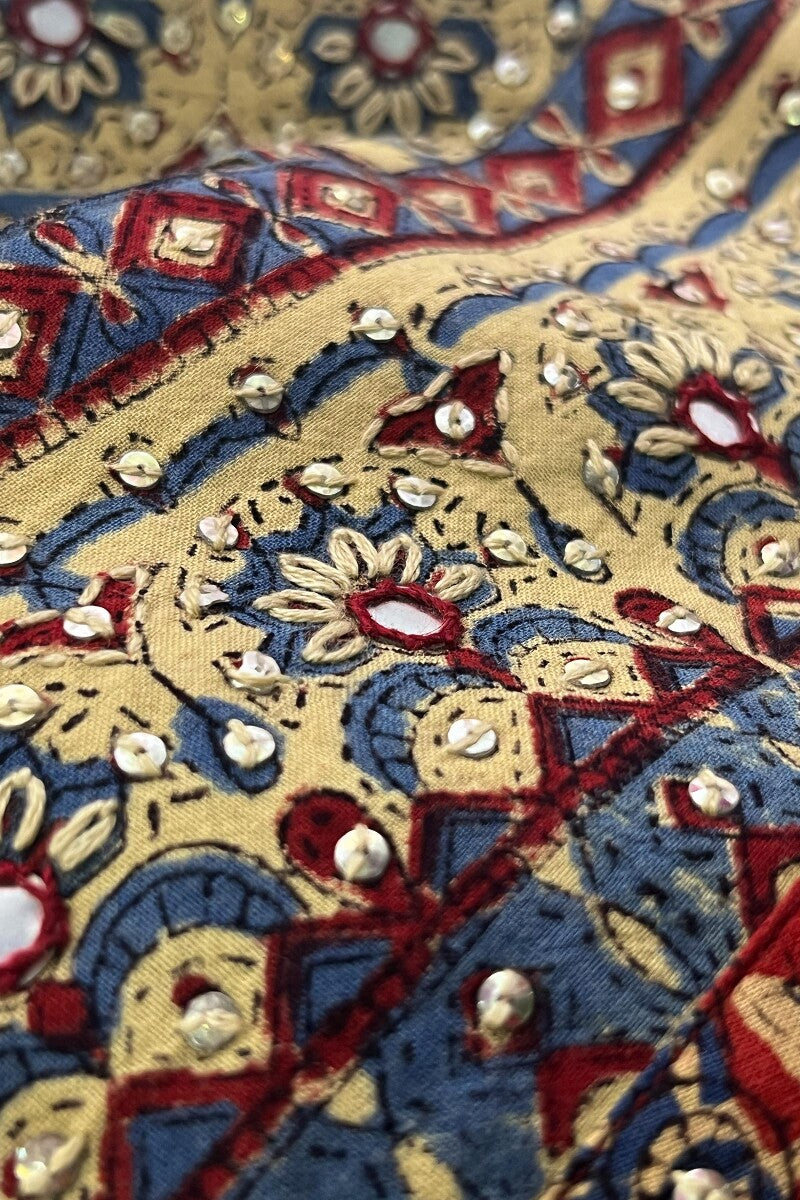 Sehra Nida Bagru Kurta