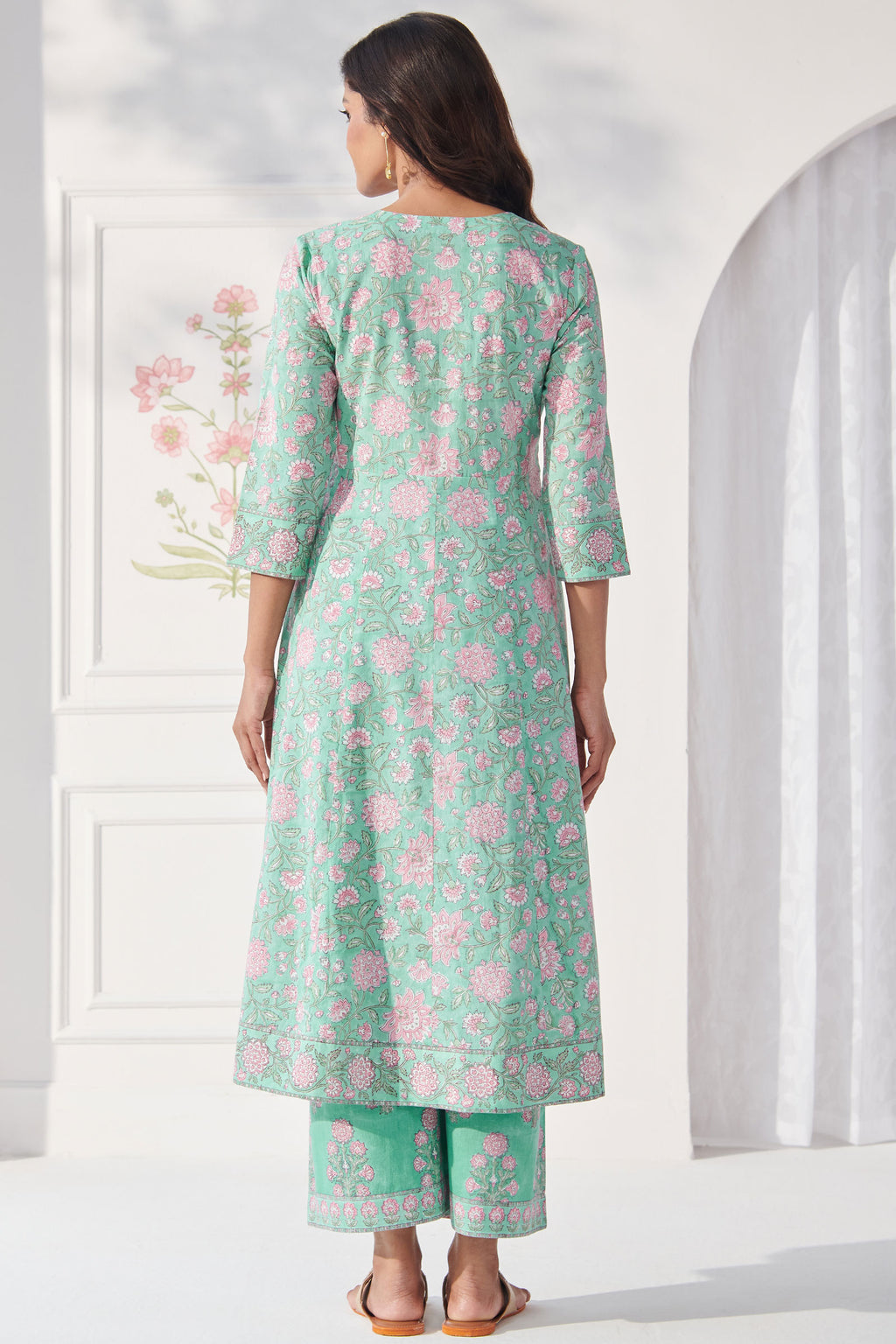 Surplus: Gulbahar Sehr Sanganeri Kurta