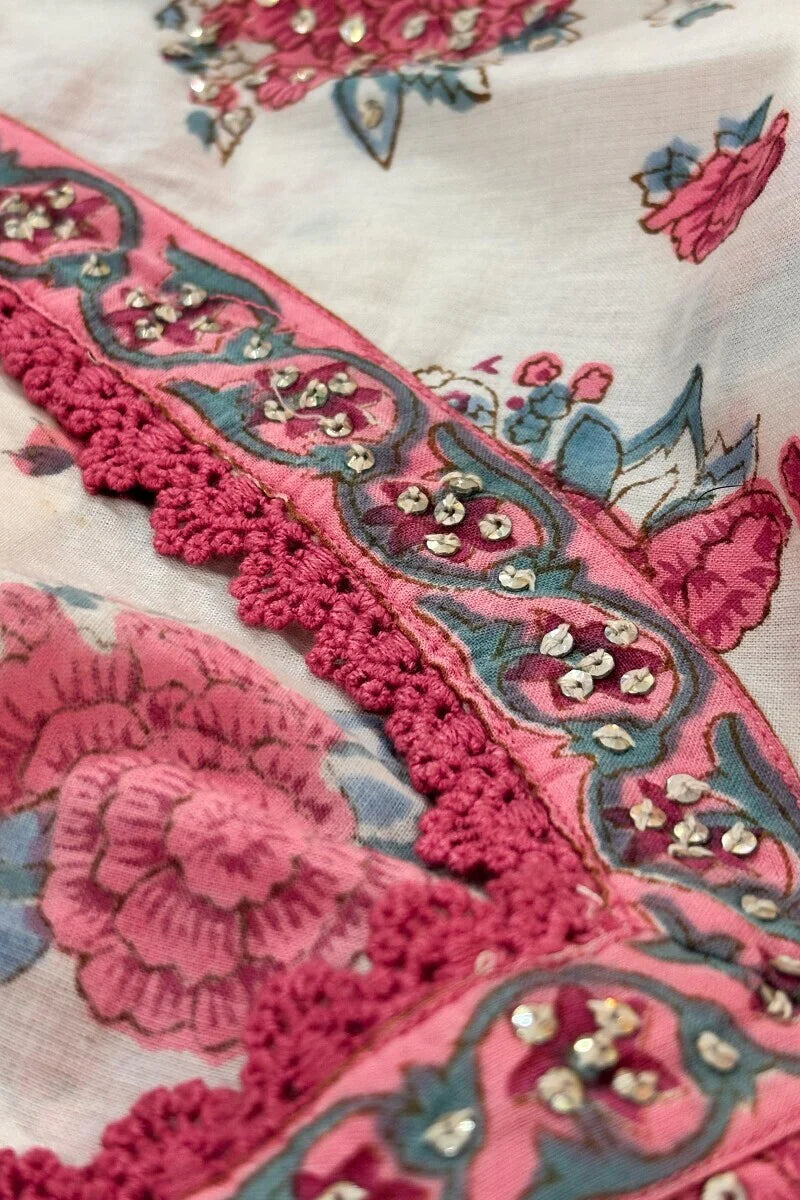 Surplus: Gulraiz Mirza Sanganeri Kurta