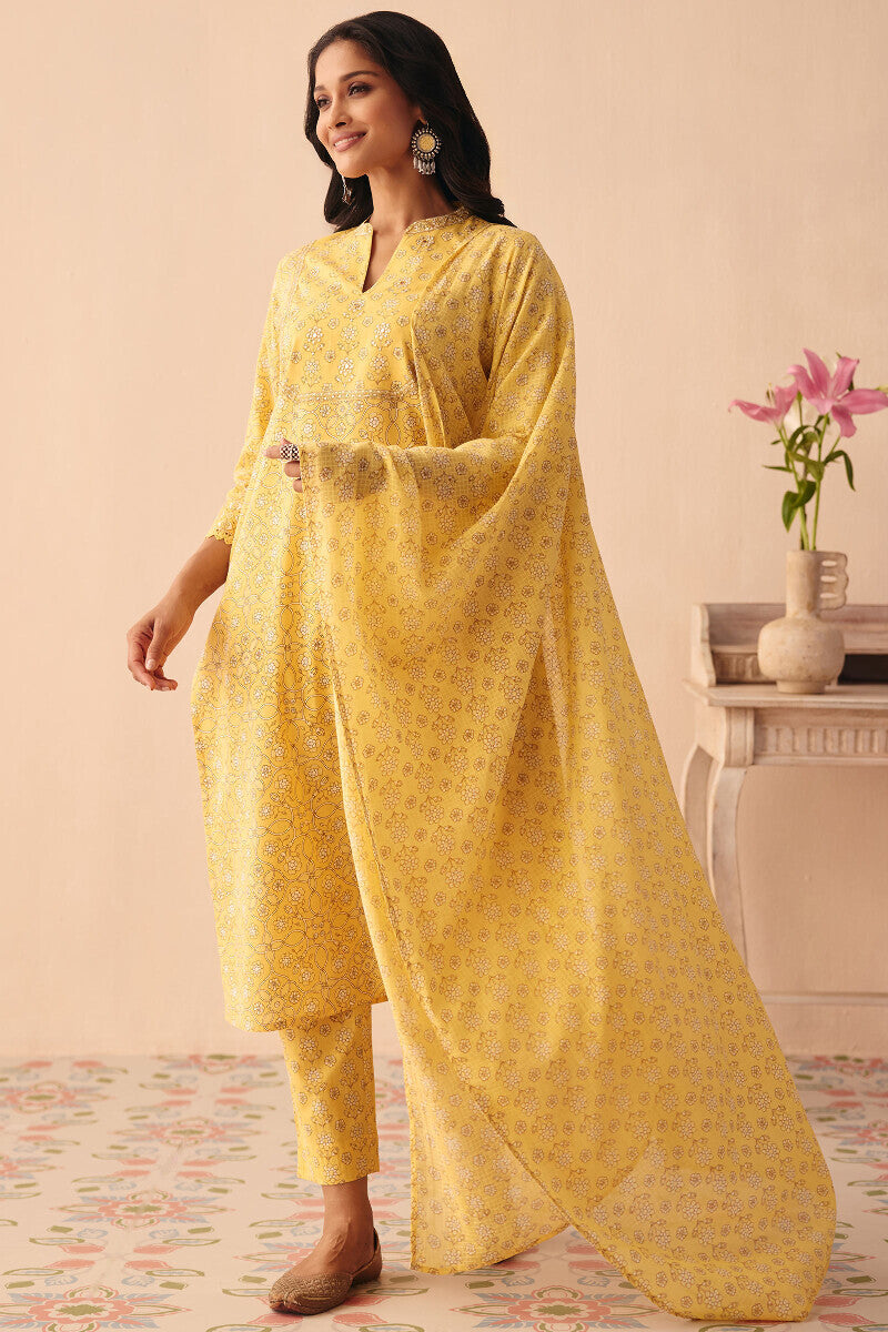 Gulraiz Rehmat Sanganeri Kurta