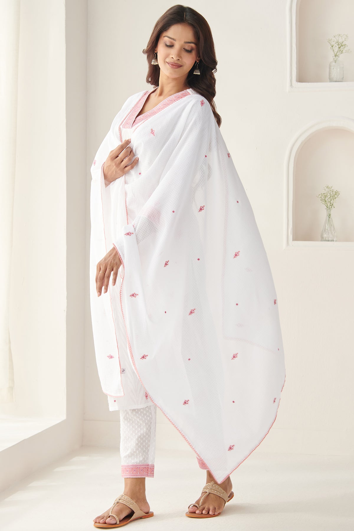 Mehraab Mahira White Kurta