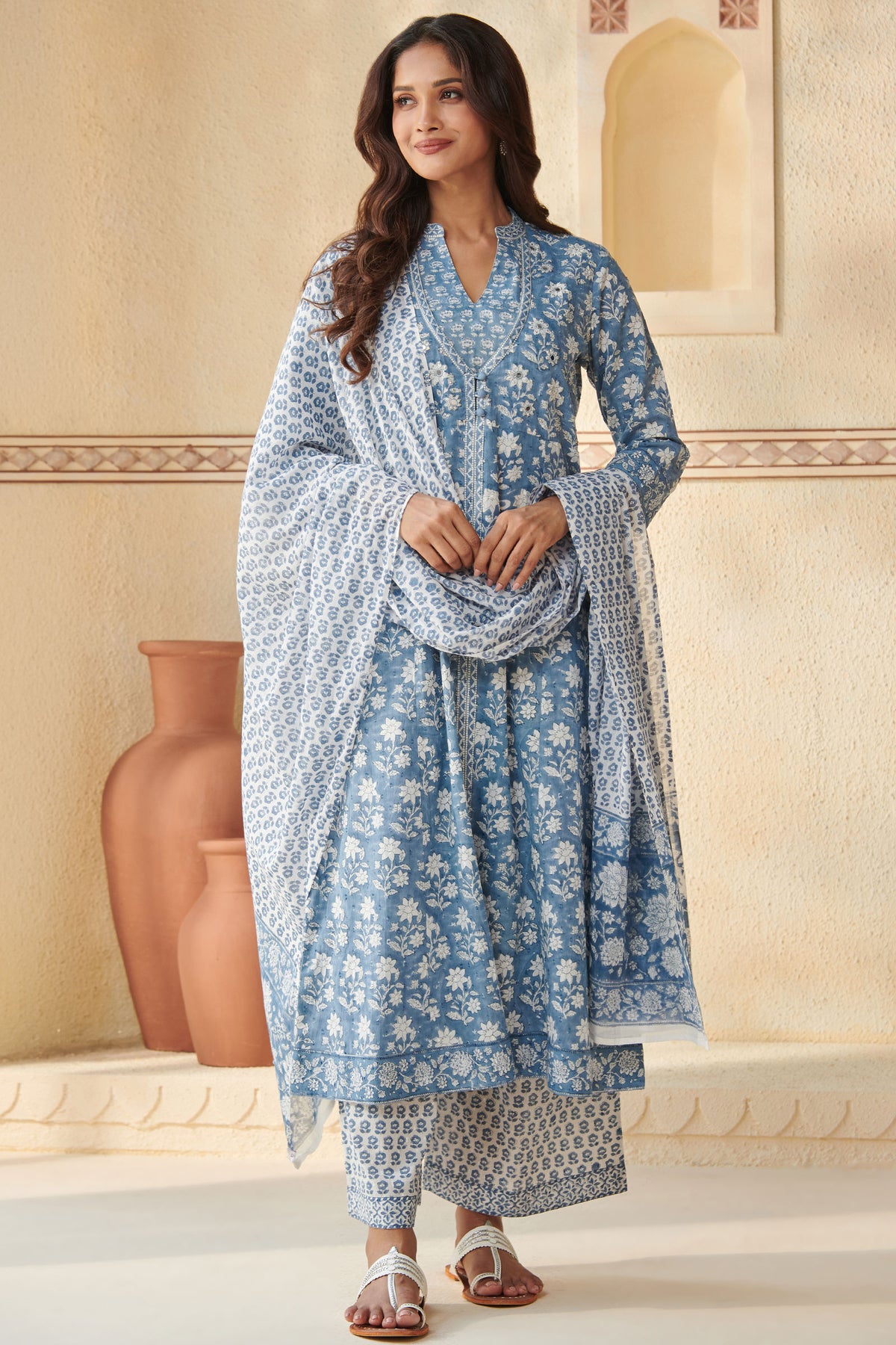 Neelofar Sahiba Sanganeri Kurta