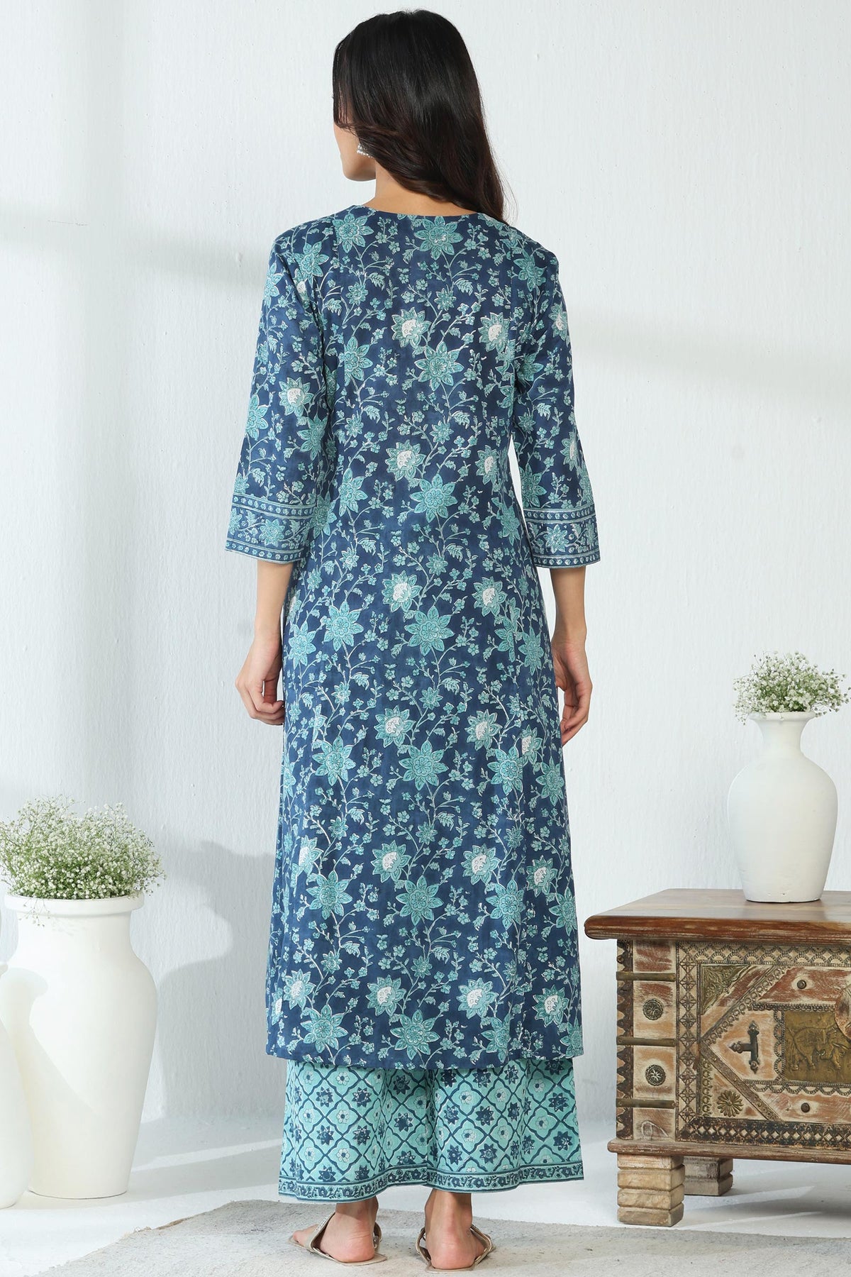 Neelofar Aafiyah Sanganeri Kurta