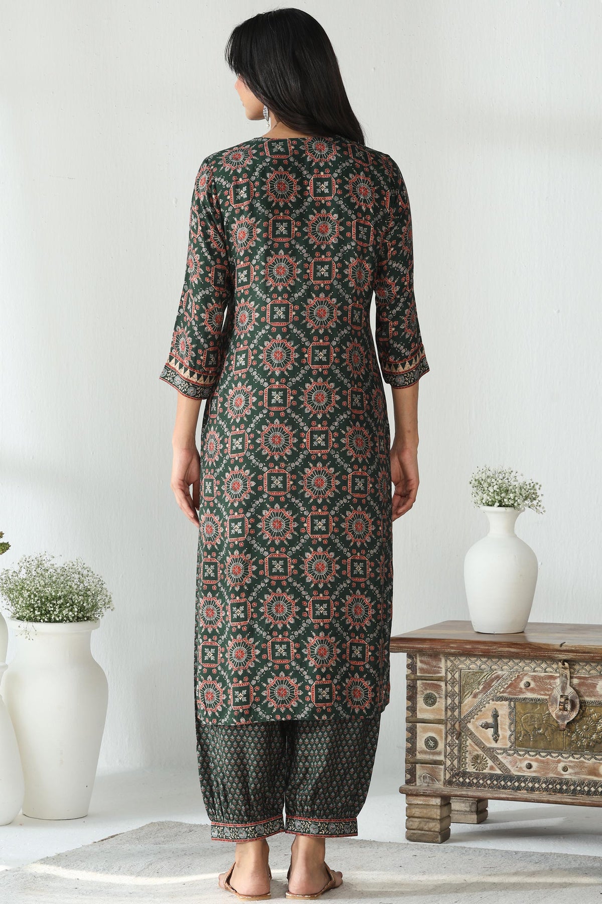 Rangrez Inaaya Kurta