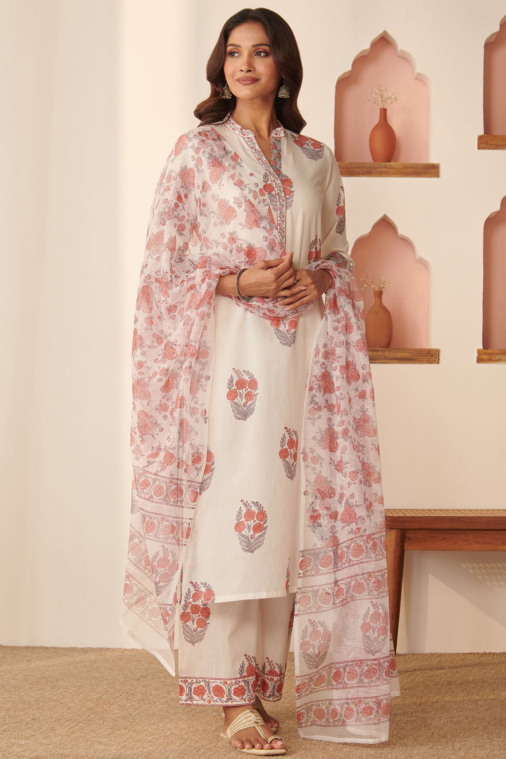 Roz Meher Zeinab Sanganeri Kurta