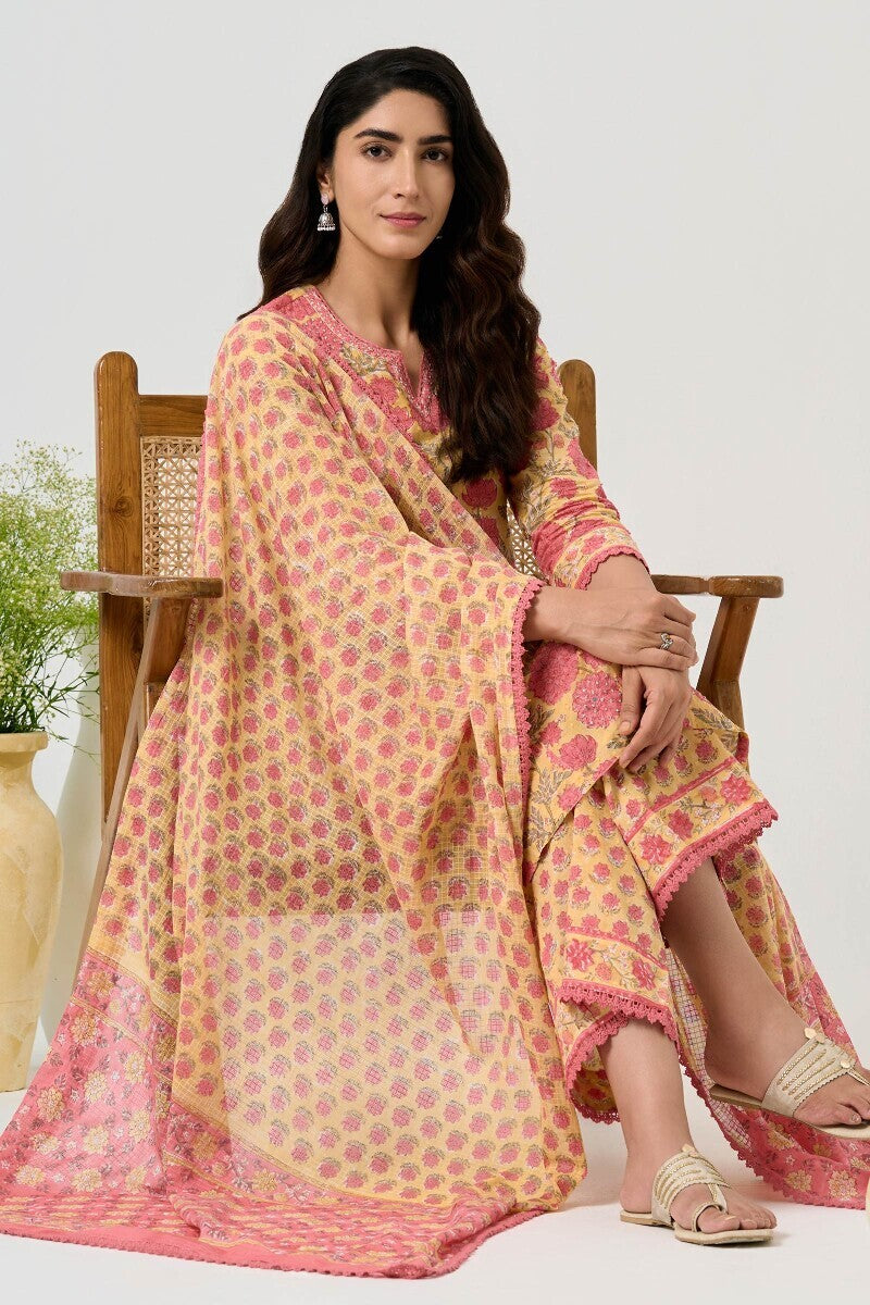 Gauhar Shaira Sanganeri Kurta