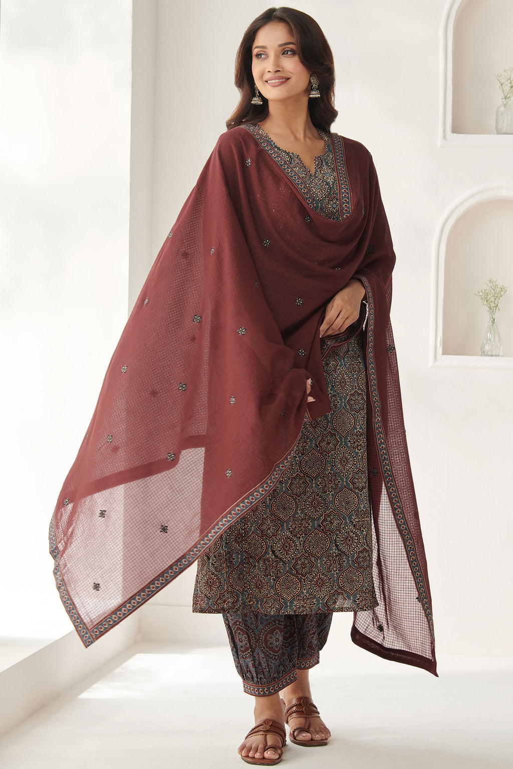 Surplus: Sehra Rumaisa Kurta