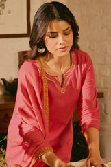 Surplus: Roza Bano Kurta