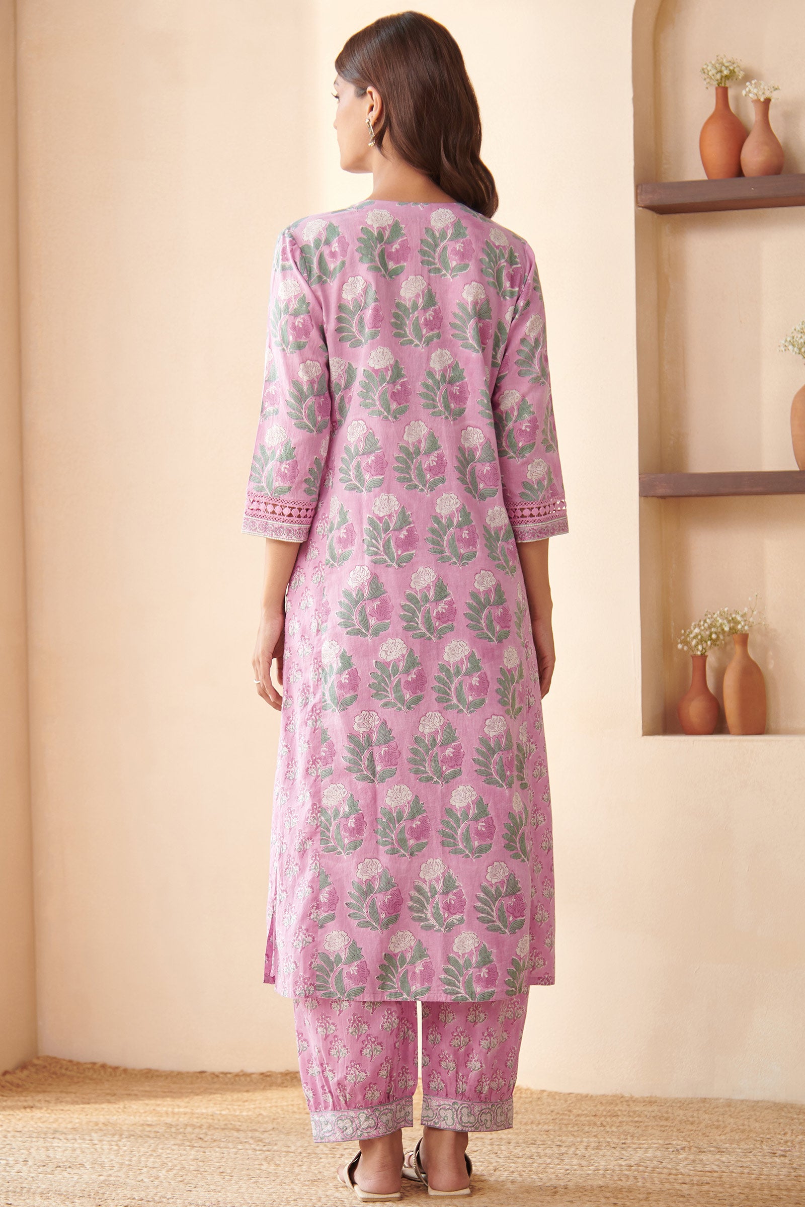Gulbarg Saira Sanganeri Kurta