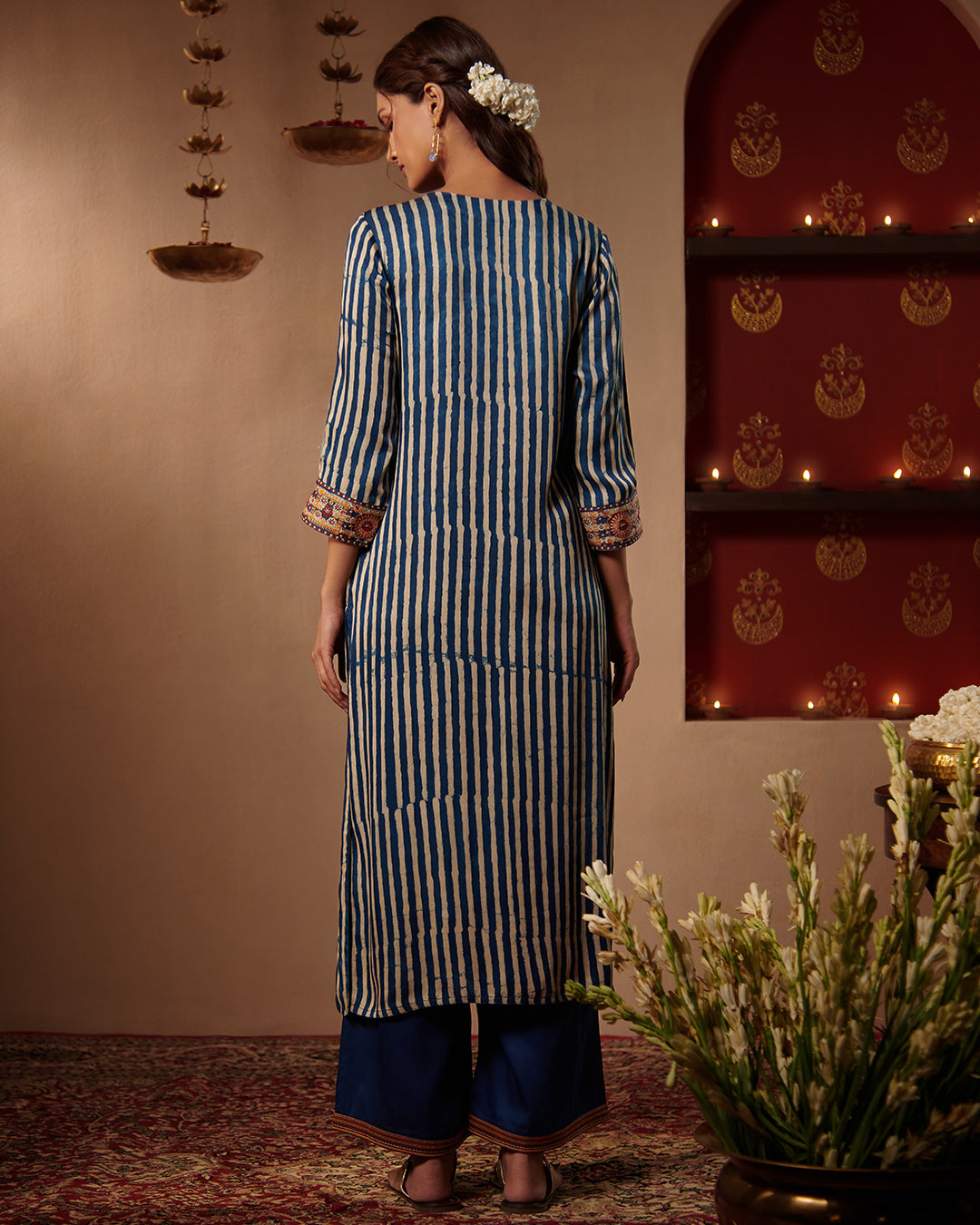 Roshanara Sehr Dabu Kurta