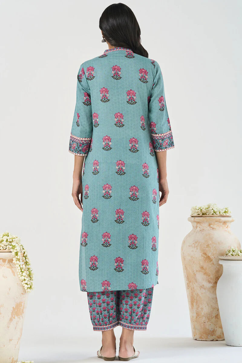 Surplus: Roz Meher Nahid Kurta