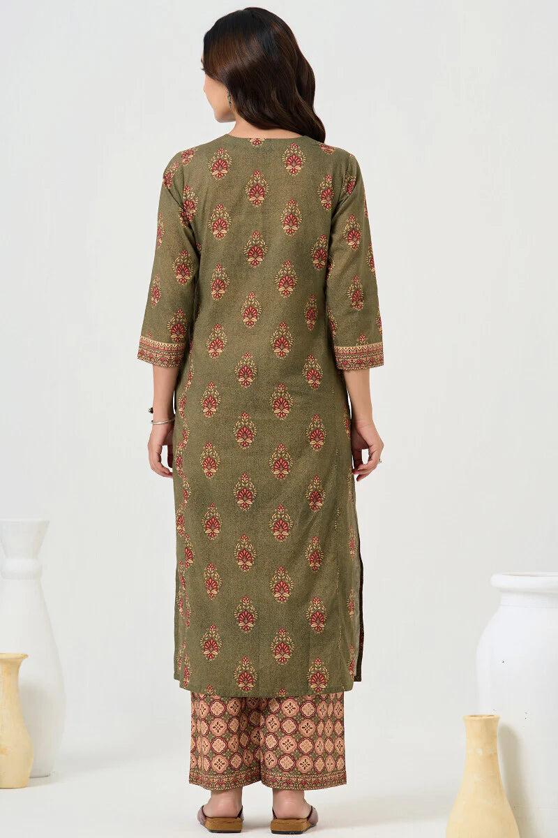 Surplus: Meher Samreen Kurta