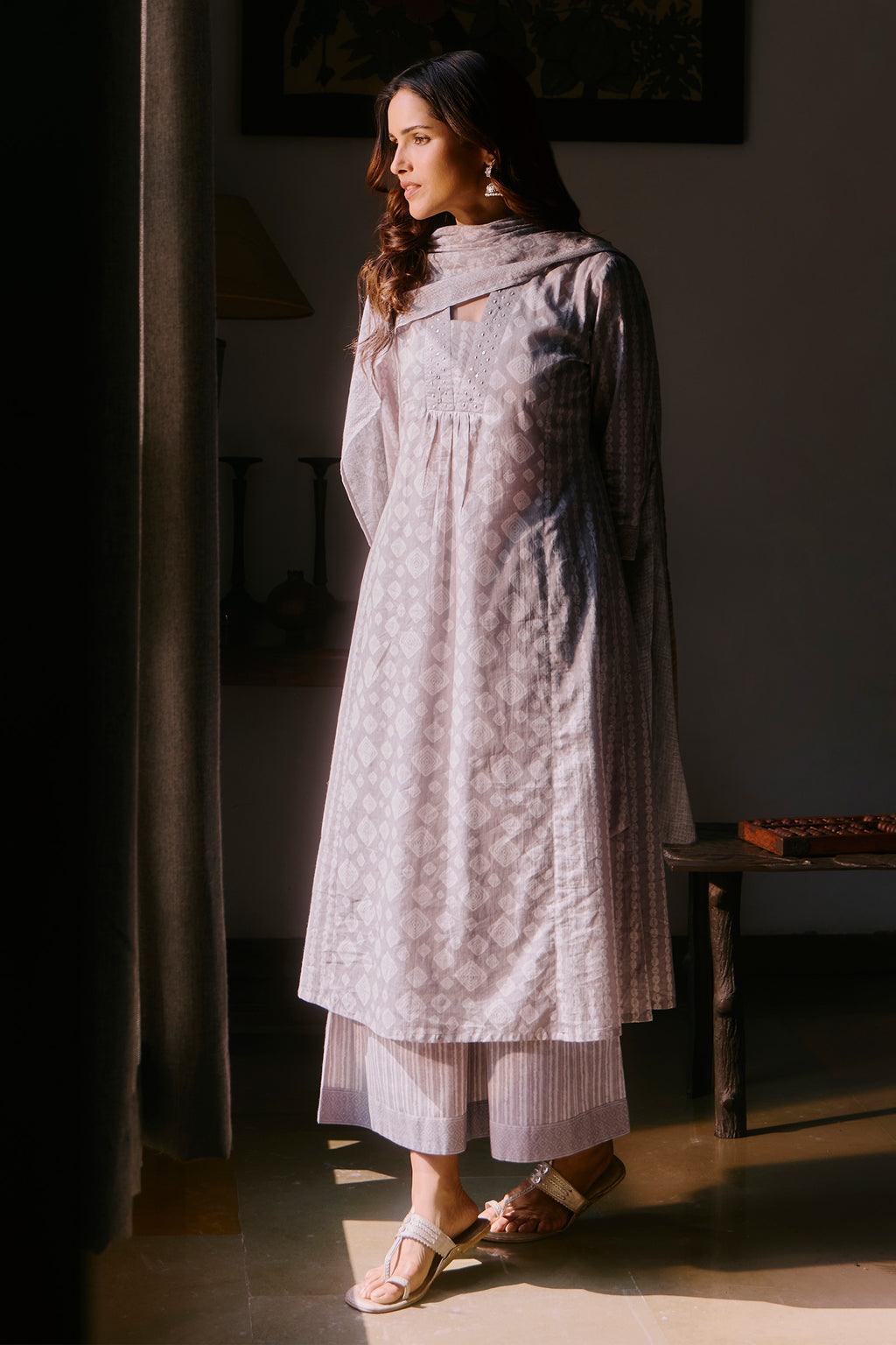 Surplus: Rangrez Parisa Kurta